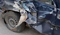 Шофьор на "Хонда" катастрофира на разклона за село Писанец