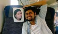 Младоженец тръгна на меден месец само с портрета на булката си