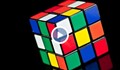 Вижте как да наредите Кубчето на Рубик за две минути!