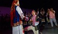 Българин прекъсна фестивал във Франция, за да предложи брак