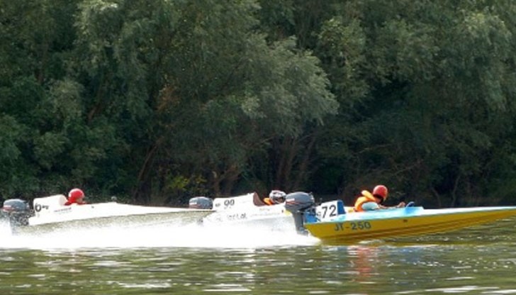 В отборното класиране победител е отборът на Лом В отборното класиране победител е отборът на Лом