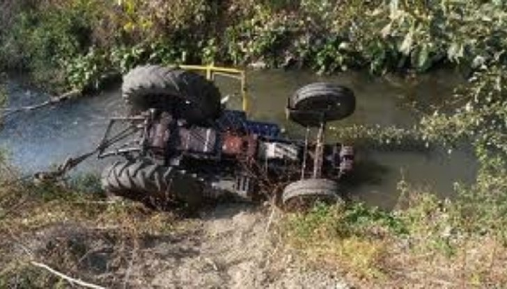 47-годишен мъж е починал след инцидент с колесен трактор в село Цар Петрово / Снимката е илюстративна 47-годишен мъж е починал след инцидент с колесен трактор в село Цар Петрово / Снимката е илюстративна