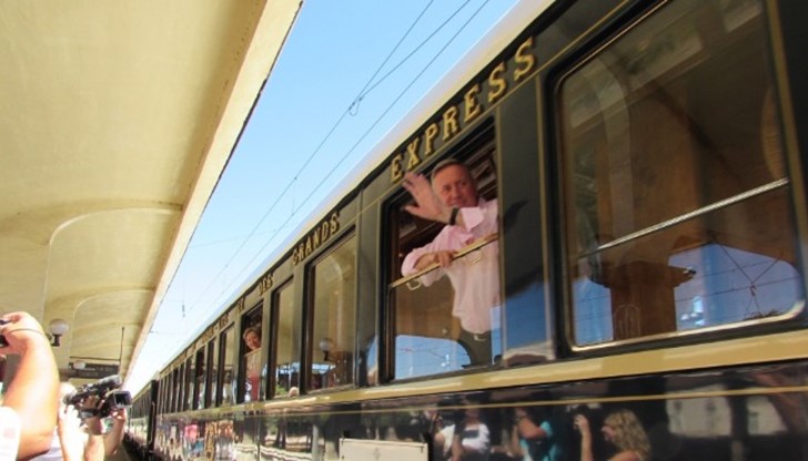 Историческият луксозен влак „Ориент Експрес” ще пристигне в Русе от гара "Север" - Букурещ утре по обед