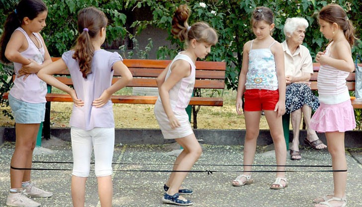 Музеи показват на съвременните деца на какво са си играли бабите им