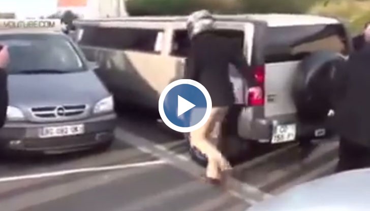 Кортежът на сватбата предизвиква паника като започва да стреля