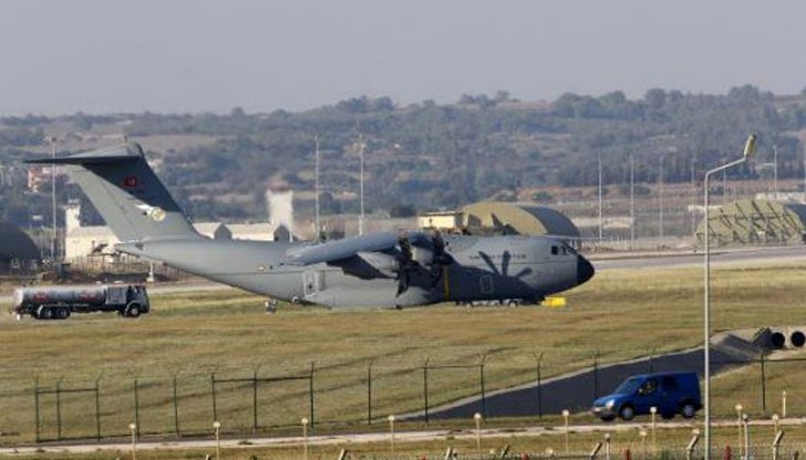 Турският президент обвини "Ислямска държава" за атентата срещу кюрдската сватба в Газиантеп Турският президент обвини "Ислямска държава" за атентата срещу кюрдската сватба в Газиантеп