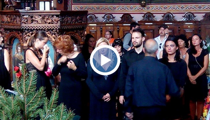 След поклонението, водещият ще бъде кремиран по решение на семейството му