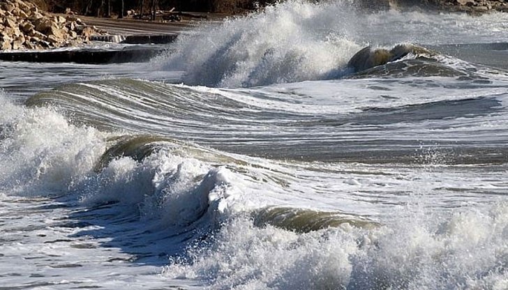 Предупреждението за потенциално опасно време метеоролозите отправят заради очаквания силен вятър