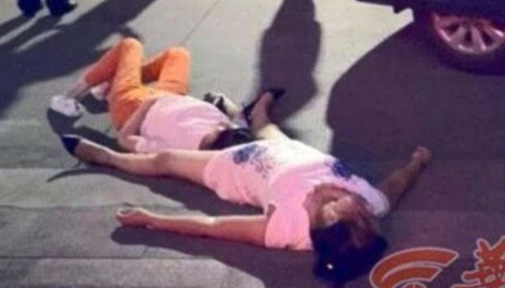 Разгорещен спор прати жени в болница Разгорещен спор прати жени в болница