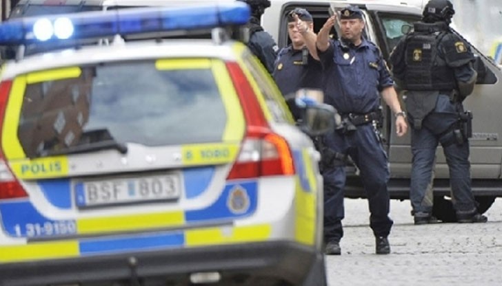 Човек, който твърди, че познава убиеца, го описва като мило момче Човек, който твърди, че познава убиеца, го описва като мило момче