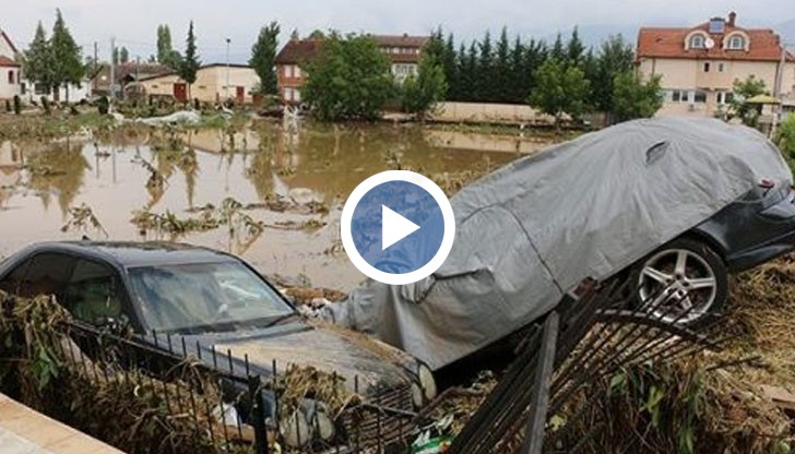 Кадри от бушуващата буря убила поне 30 души в Македония