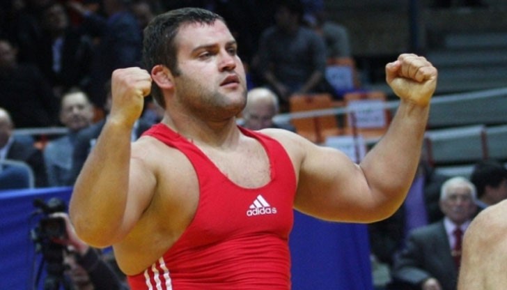 Димитър Кумчев допусна поражение още в първата си схватка Димитър Кумчев допусна поражение още в първата си схватка