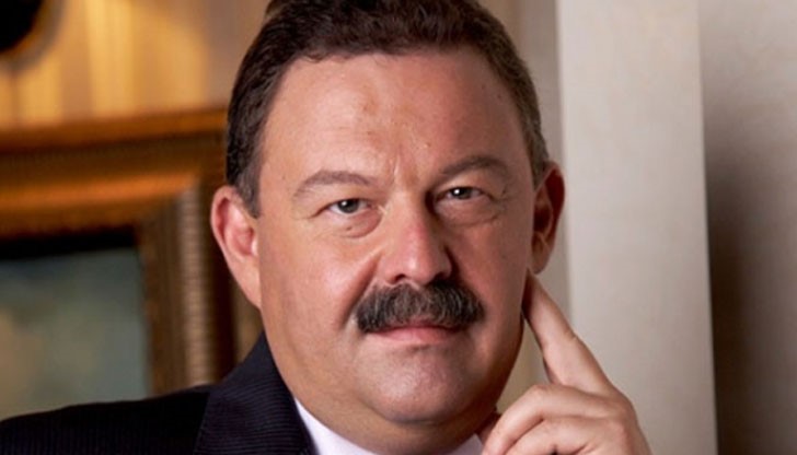 Премиерът сподели във Фейсбук: Поднесох съболезнования към съпругата му и семейството. Светла му памет!