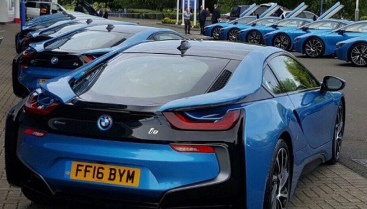 Наградата на играчите е за спечелването на титлата във Висшата лига на Англия