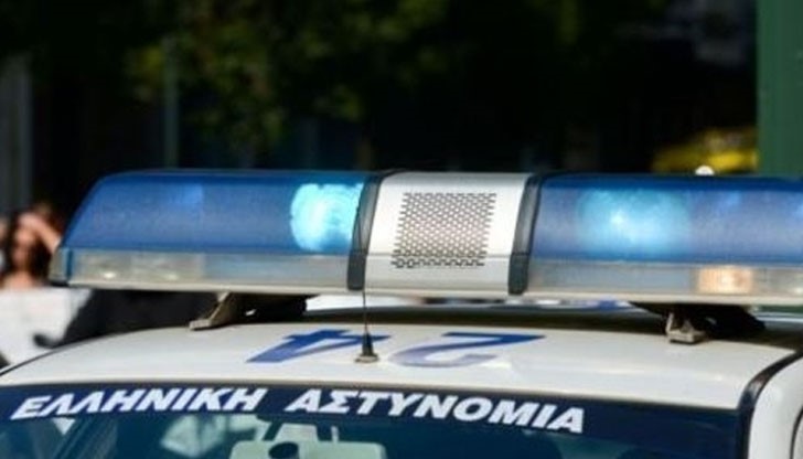 50-годишен мъж е бил разпитан от полицията в Солун в петък по обвинения в сексуална злоупотреба върху 4-годишния му син