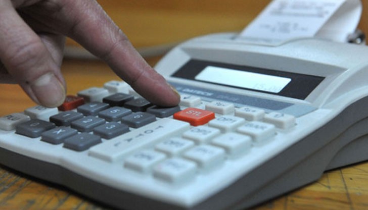 Вместо обичайните 5 екипа, това лято бяха пуснати 31 двойки контролиращи издаването на касови бележки Вместо обичайните 5 екипа, това лято бяха пуснати 31 двойки контролиращи издаването на касови бележки