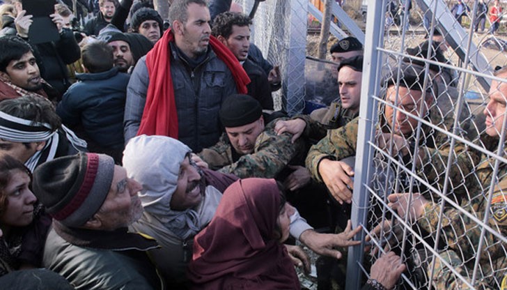 Полицаите не са достатъчно и са изтощени