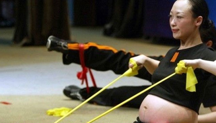 Очаква се детето да бъде извадено оперативно през 18-тия месец от бременността й Очаква се детето да бъде извадено оперативно през 18-тия месец от бременността й