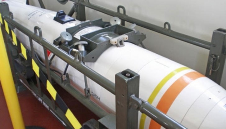 По непотвърдени официално данни, в авиобазата „Инджирлик” в Турция, близо до границата със Сирия, от времето на Студената война има около 50 единици тактическо ядрено оръжие По непотвърдени официално данни, в авиобазата „Инджирлик” в Турция, близо до границата със Сирия, от времето на Студената война има около 50 единици тактическо ядрено оръжие