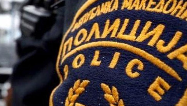 Според македонските власти младите жени са пребивавали нелегално в Македония и са се занимавали с несвойствени дейности Според македонските власти младите жени са пребивавали нелегално в Македония и са се занимавали с несвойствени дейности