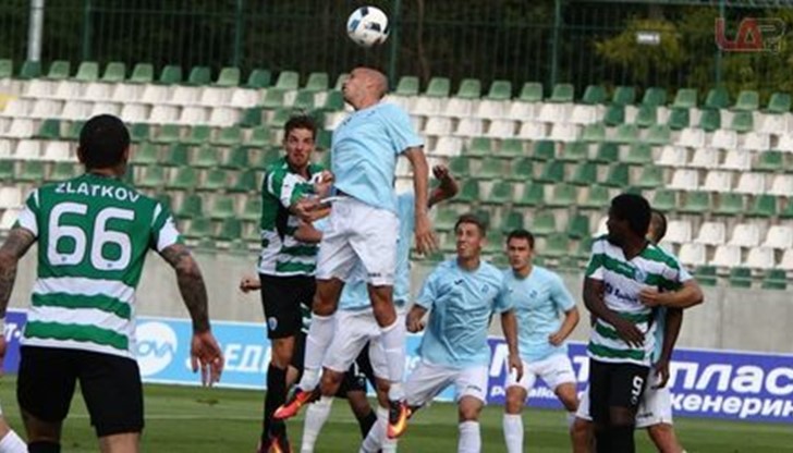 Завърналият в елита "Дунав" (Русе) продължи силните си изяви Завърналият в елита "Дунав" (Русе) продължи силните си изяви