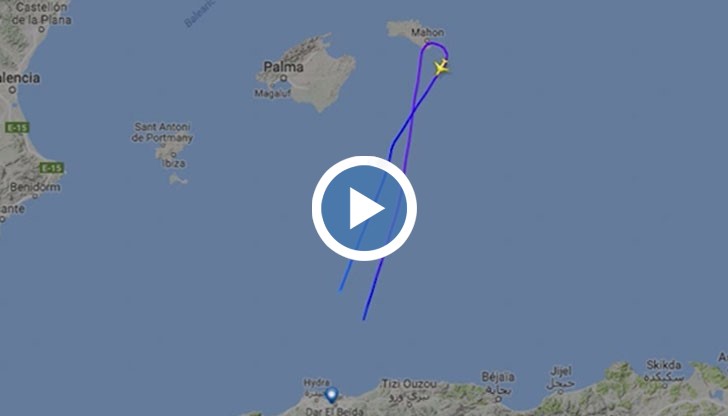 Самолетът обърнал и се запътил отново към Алжир, но малко преди да пристигне, изчезнал