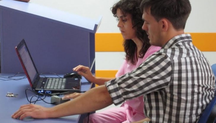 Обучението проведоха служители на болницата, които в началото на месеца участваха в семинар, организиран от НЗОК Обучението проведоха служители на болницата, които в началото на месеца участваха в семинар, организиран от НЗОК