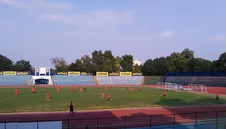 Двата отбора изиграха контролен мач на Градския стадион