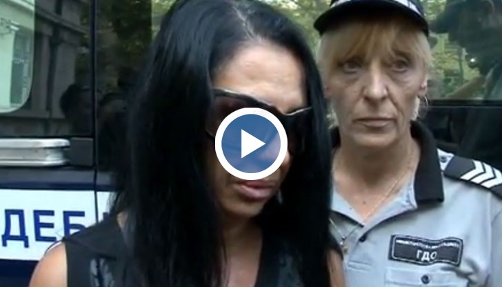 Роднините на убития приеха решението за оставането на Анета в ареста с аплодисменти