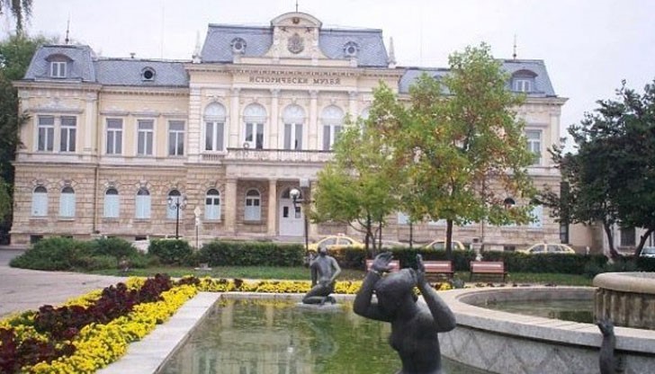 Върбин Върбанов и Никола Русев вземат участие в „Археология на първото хилядолетие след Христа” Върбин Върбанов и Никола Русев вземат участие в „Археология на първото хилядолетие след Христа”