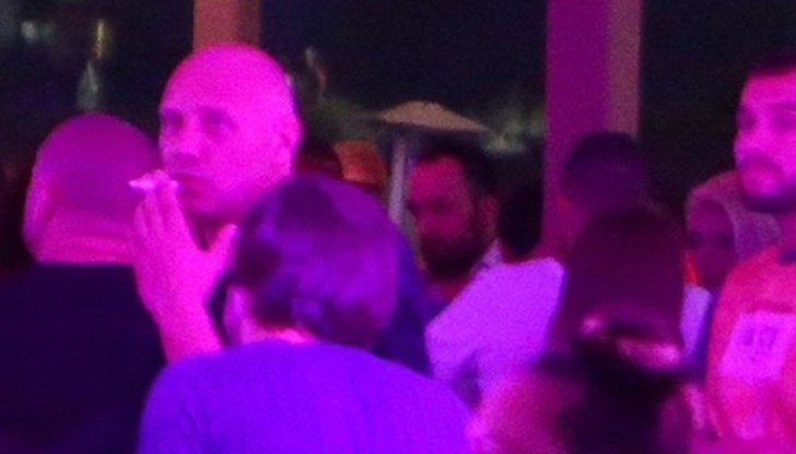 Мощен купон по случай оздравяването на Митьо Очите вдигнаха негови авери в Слънчев бряг.