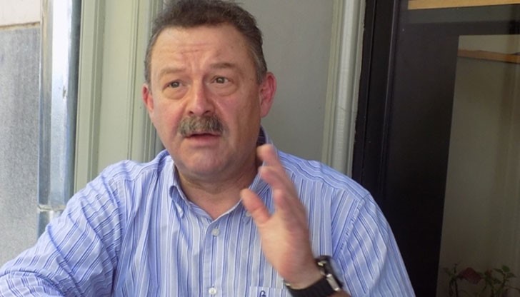 Състоянието на журналиста Димитър Цонев остава тежко Състоянието на журналиста Димитър Цонев остава тежко