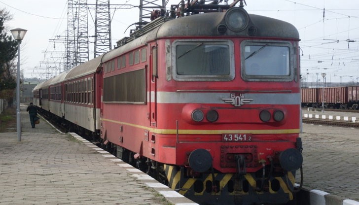 Предварителната продажба на билети, ще се извършва от 22-и август до 6-и септември Предварителната продажба на билети, ще се извършва от 22-и август до 6-и септември