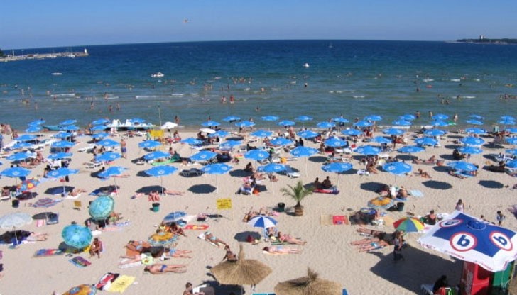 Николина Ангелкова провери концесиите на Кабакум