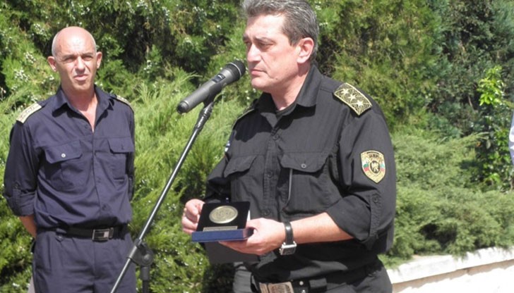 Помогнахме колкото можем, прибрахме се живи и здрави, споделиха пожарникарите Помогнахме колкото можем, прибрахме се живи и здрави, споделиха пожарникарите