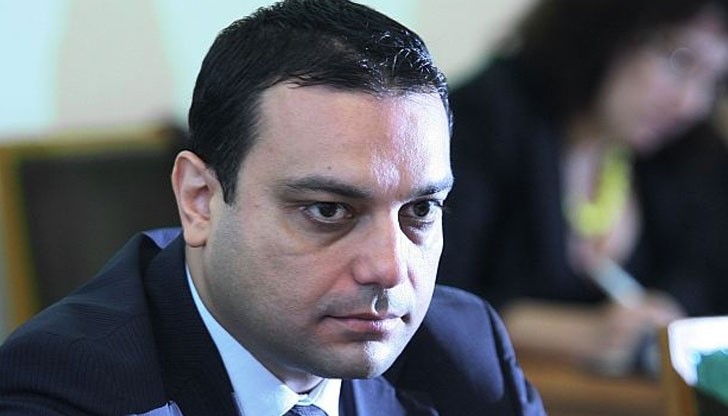 Оснивната цел на обществената поръчка е да се проведат социологически проучвания за изследване на общественото мнение