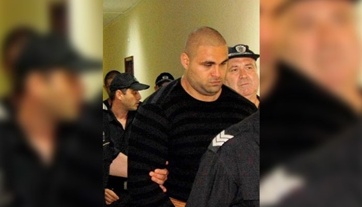 Задържаните за стрелбата в ресторант 4YOU в Слънчев бряг на 8 юни станаха с един по-малко Задържаните за стрелбата в ресторант 4YOU в Слънчев бряг на 8 юни станаха с един по-малко