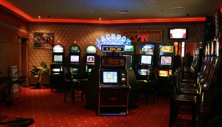 Американка спечели 10,8 млн долара в едно от казината на Лас Вегас Американка спечели 10,8 млн долара в едно от казината на Лас Вегас