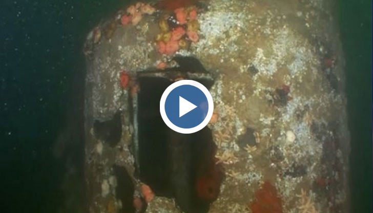 Към днешна дата на борда й има 18 мини и шест торпеда