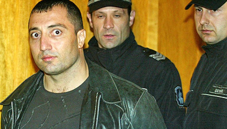 Той щял да избере страна, която няма договор за правна помощ с България Той щял да избере страна, която няма договор за правна помощ с България