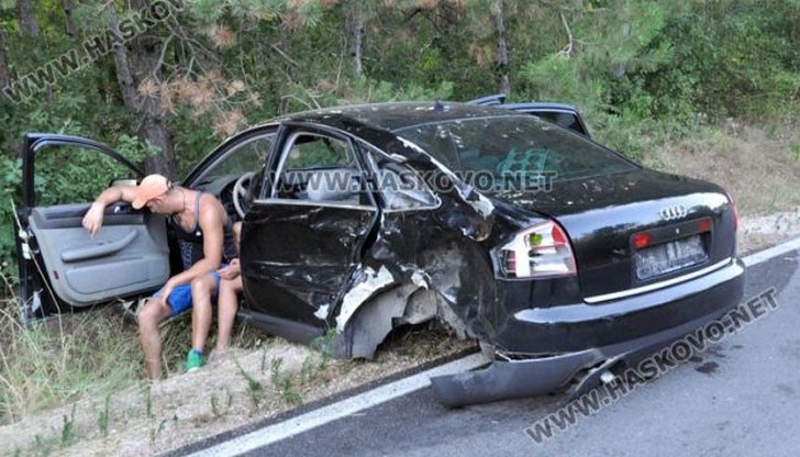 В тежкия инцидент загинаха ученичките Никол и Даяна на 15 и 16 години В тежкия инцидент загинаха ученичките Никол и Даяна на 15 и 16 години