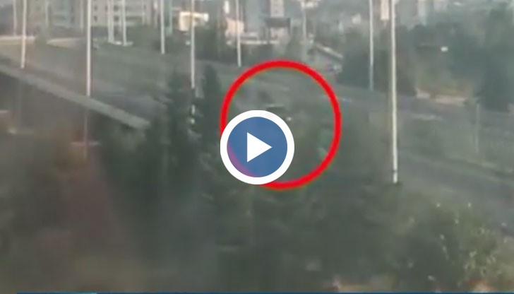 Маневрата на този водач е можела да завърши фатално