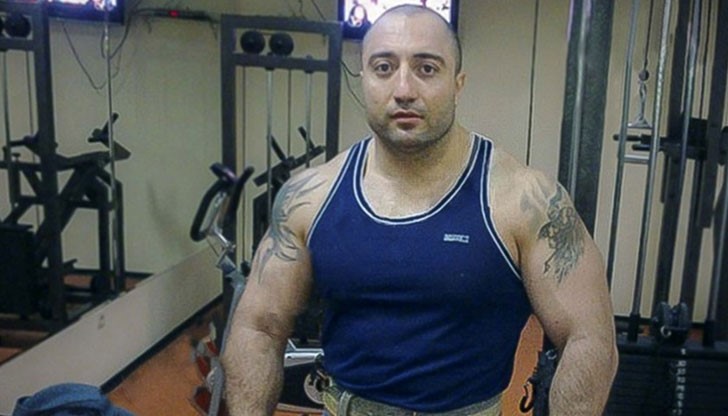 42-годишният Валентин Христов нахлу пиян и дрогиран в лечебното заведение, където се лекува Очите