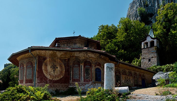 От днес слънцето намалява силата си, денят също намалява, а нощите стават студени