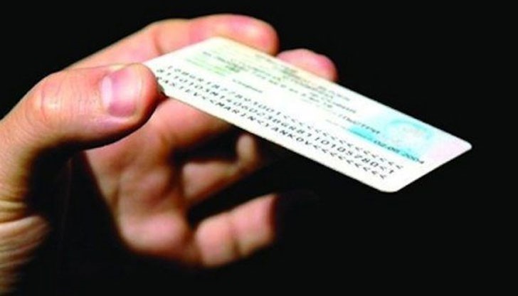 Всеки от нас губи ценно време в чакане на опашки пред гишетата