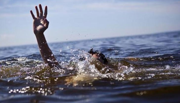 Молдовски турист се удави на плажната ивица в центъра на Слънчев бряг / Снимката е илюстративна