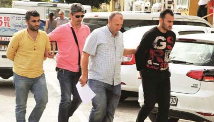 От съобщенията в турските медии не става ясно обаче кога точно терористите са избягали от град Къркларели От съобщенията в турските медии не става ясно обаче кога точно терористите са избягали от град Къркларели