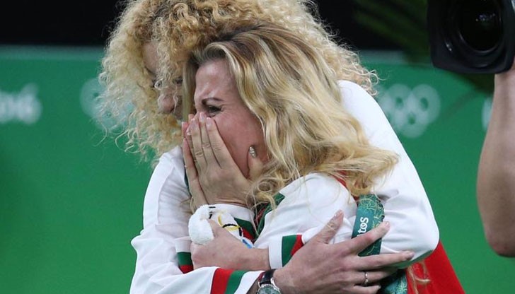 Ина записа името си със златни букви в историята на българската художествена гимнастика! Ина записа името си със златни букви в историята на българската художествена гимнастика!