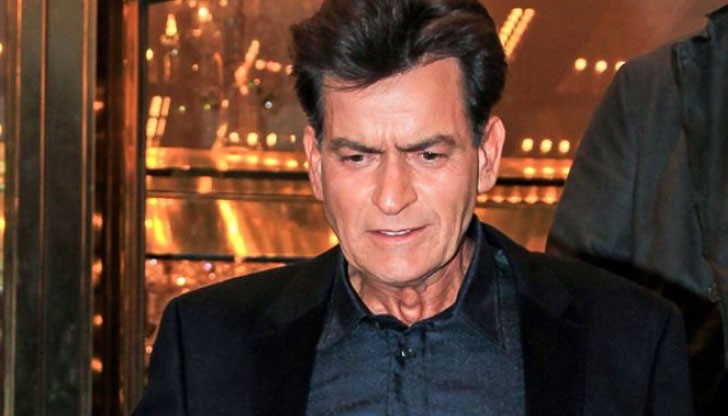 Чарли е готов да разкаже цялата истина за болестта си