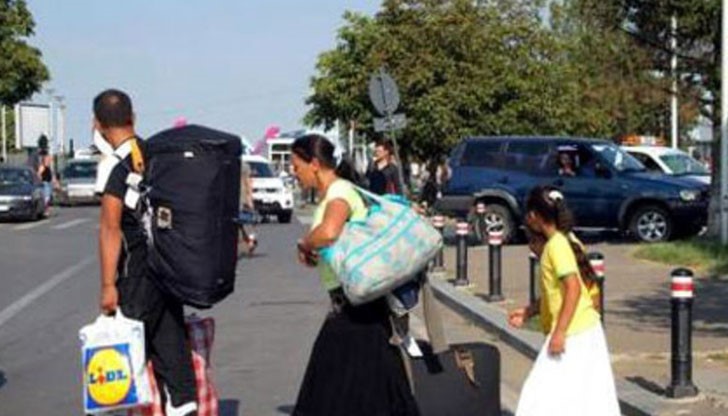 Цели ромски фамилии се прехранват чрез просия